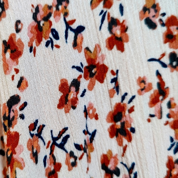 Maurices Floral Tie Front Pocket Babydoll Blouse - Picture 7 of 9